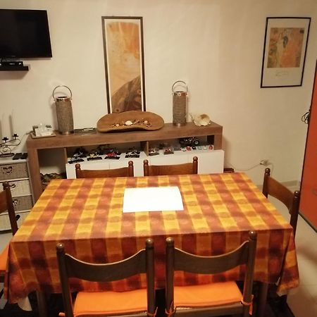 شقة Luni Casa Dolce Casa Posto Accogliente Tranquillo Nicola المظهر الخارجي الصورة